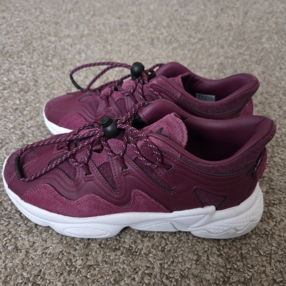 Adidas Ozweego Plus W‎ Victory Crimson Running Shoes Maroon Size 7.5 Womens